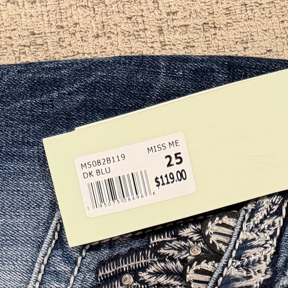 Miss Me Women's Blue Boot Cut Jeans with Embroidered Pockets - Picture 5 of 5